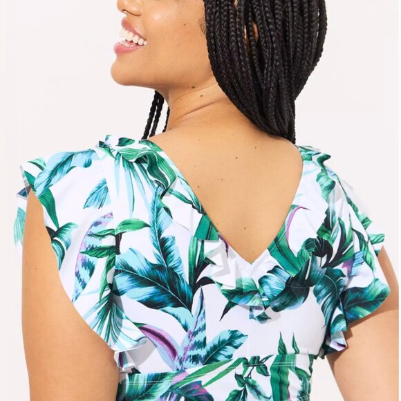 *BOGO FREE* Torrid Wireless Ruffle Sleeve Bikini Top Green Susie Tropical Size 3 - Picture 2 of 7